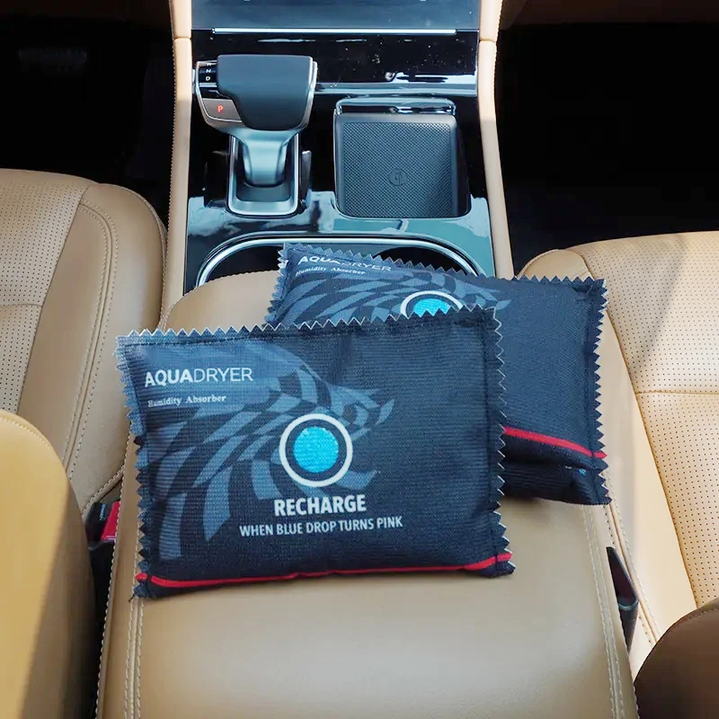 Absorbitor de umiditate auto